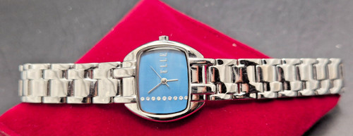 Elle ladies screen - ladies,